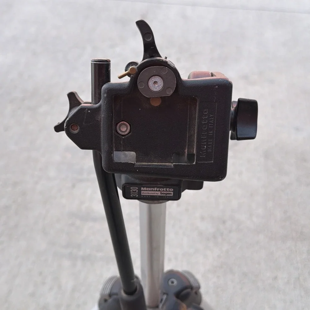Manfrotto Tripod with 3130 Manfrotto Fluid Head – Used